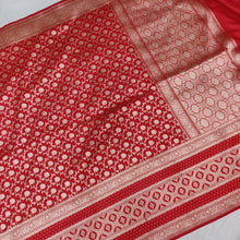 Load image into Gallery viewer, Red color pure Banaras silk saree