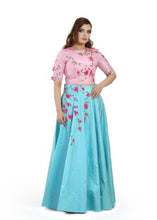 Load image into Gallery viewer, Blush Pink & Blue 3D Floral Work Crop Top set By Monk