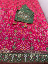 Load image into Gallery viewer, Pink color Patola Print soft silk saree
