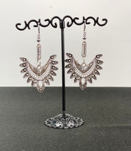 Load image into Gallery viewer, Oxidized Earrings Item 008
