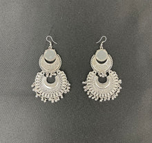 Load image into Gallery viewer, Oxidized Long Earrings Item 001
