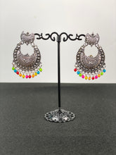 Load image into Gallery viewer, Oxidized Hoop Earrings Item 012
