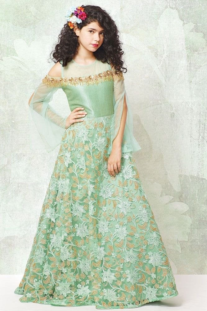 Sea Green Embroidery Long Dress With Bell Sleeve